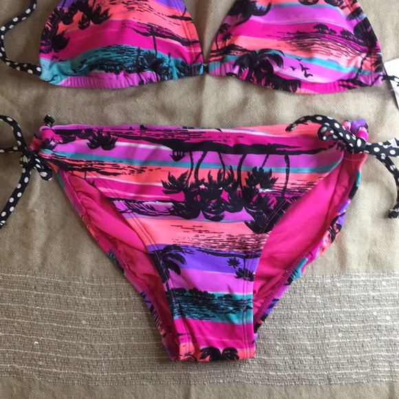 New Womens Sexy California Waves Tropical 2Pc Swimsuit String Bikini Size Small - Picture 3 of 5